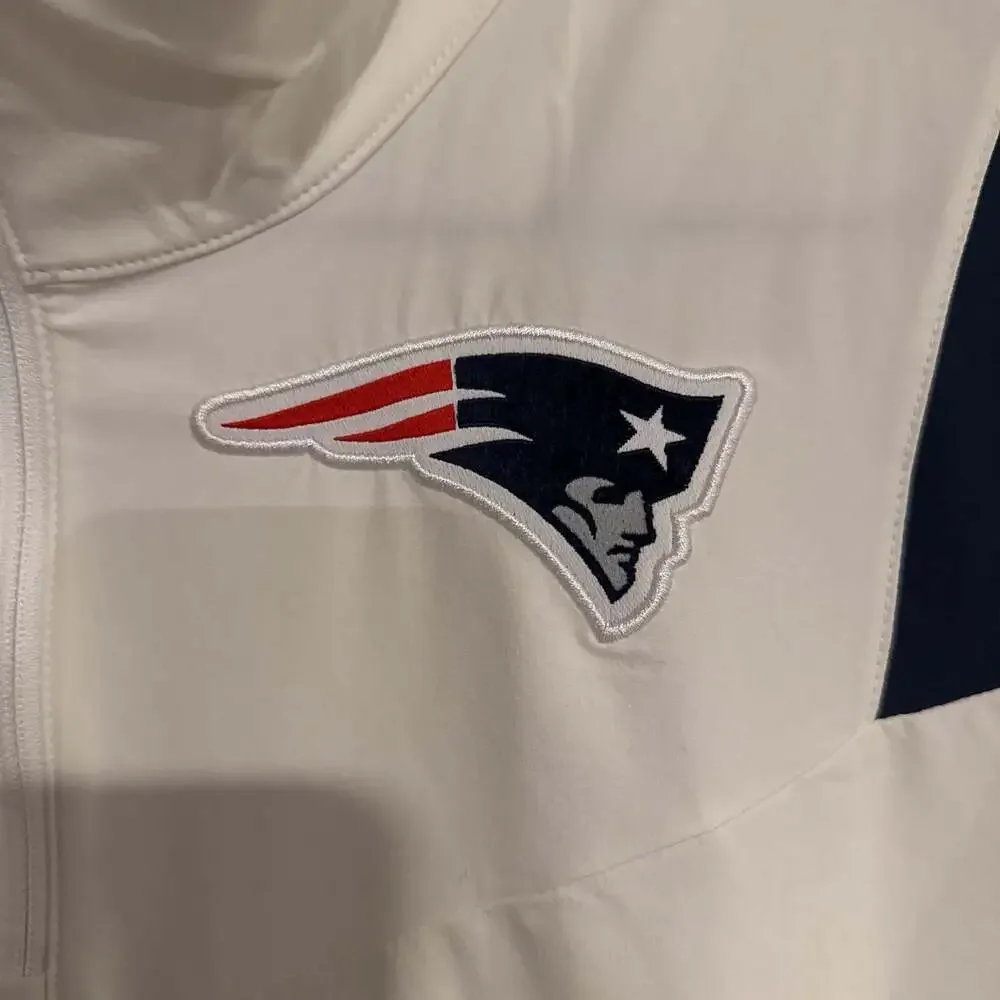 Nike‎ NFL New England Patriots Team Issue On-Field Coach Jacket White Medium